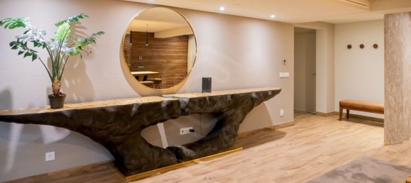 8 bedrooms House in Quarteira, Portugal No. 93300 19