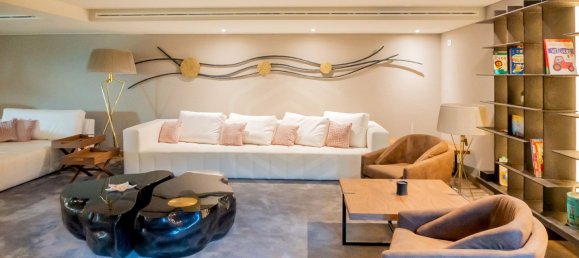 8 bedrooms House in Quarteira, Portugal No. 93300 28