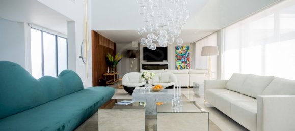 8 bedrooms House in Quarteira, Portugal No. 93300 2