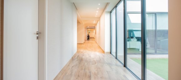 8 bedrooms House in Quarteira, Portugal No. 93300 22