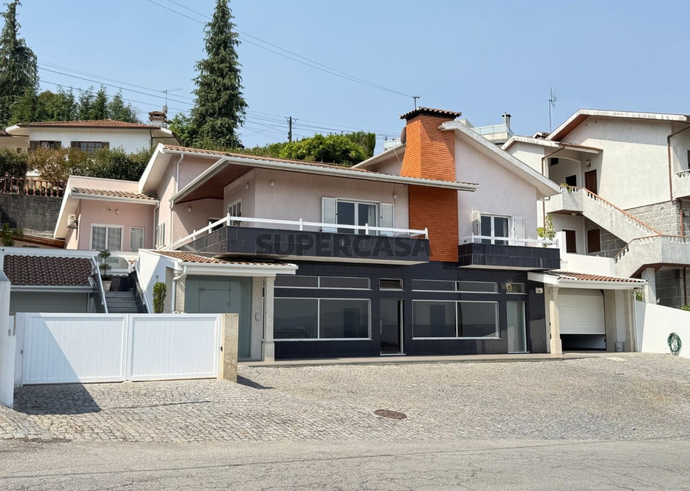 4 Schlafzimmer Haus in Roriz, Portugal, Nr. 286850