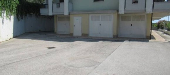 4 rooms Apartment in Spoltore, Italy No. 309747 38