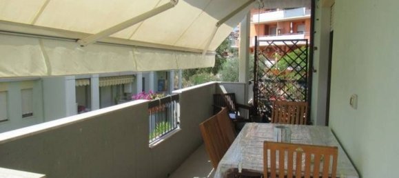 4 rooms Apartment in Spoltore, Italy No. 309747 10