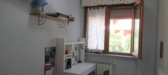 4 rooms Apartment in Spoltore, Italy No. 309747 18