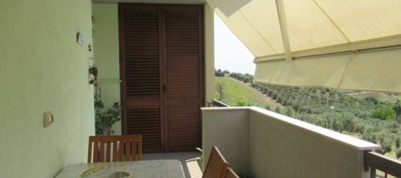 4 rooms Apartment in Spoltore, Italy No. 309747 12