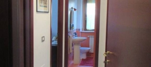 4 rooms Apartment in Spoltore, Italy No. 309747 16