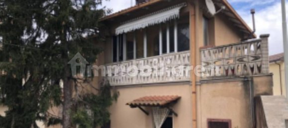 3 Schlafzimmer Wohnung in Terni, Italy, Nr. 287224 4