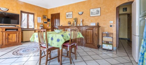 3غرفة شقة في Chieri, Italy رقم 265959 6