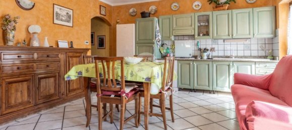 3غرفة شقة في Chieri, Italy رقم 265959 3