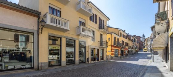 3غرفة شقة في Chieri, Italy رقم 265959 23