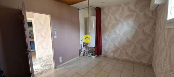 Casa de 3 dormitorios en La Guerche-sur-l'Aubois, France No. 282090 13