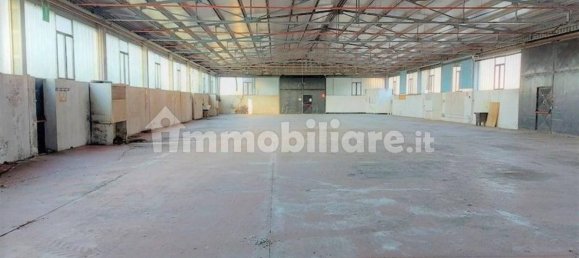 Lagerhaus in Monte San Giusto, Italy 1501m², Nr. 317772 2