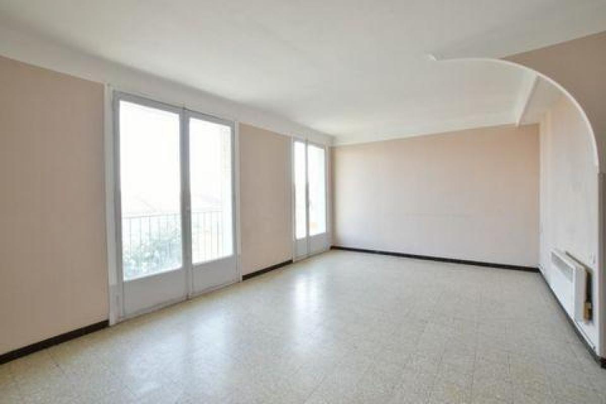 2 bedrooms Condo in Perpignan, France No. 34710