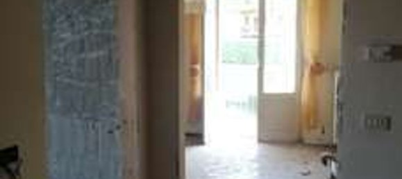 4 Schlafzimmer Wohnung in Bolzano Novarese, Italy, Nr. 359388 20