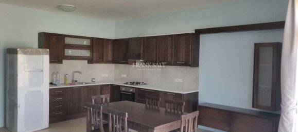 Apartamento de 2 dormitorios en Marsalforn, Malta No. 5670 9