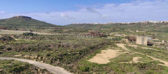 Apartamento de 2 dormitorios en Marsalforn, Malta No. 5670 8