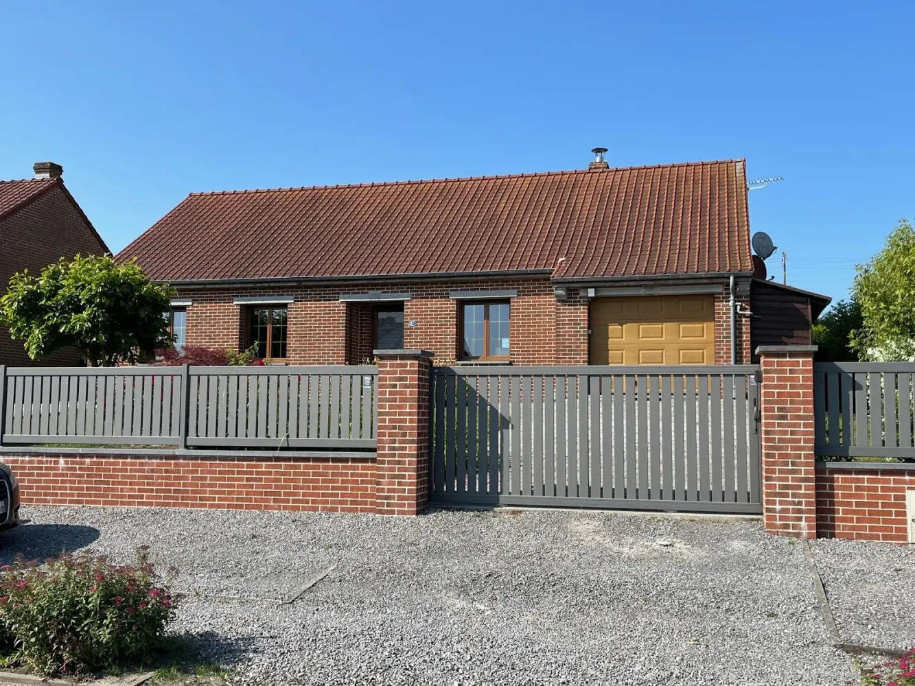5 bedrooms House in Landrecies, France No. 317004