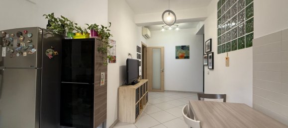 Apartamento de 3 habitaciónes en Quarto, Italy No. 303806 6