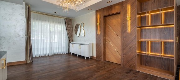 Villa 6+1 in Antalya, Turkey No. 22000 25