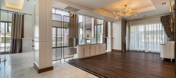 Villa 6+1 in Antalya, Turkey No. 22000 17