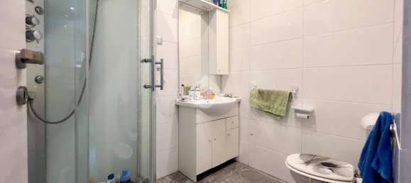 2 bedrooms Apartment in Trieste, Italy No. 58772 19