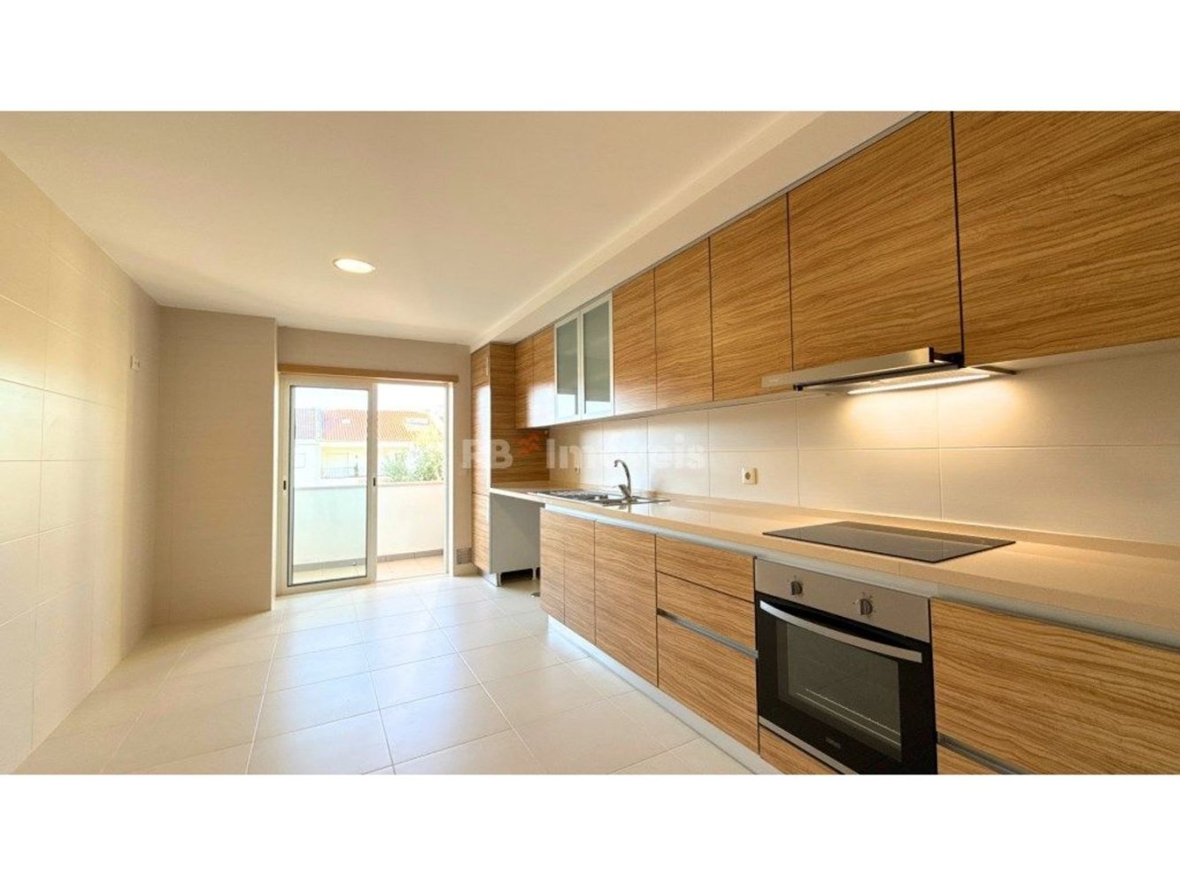 3 Schlafzimmer Wohnung in Entroncamento, Portugal, Nr. 317872