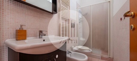 2 chambres Appartement à Bari, Italy No. 266122 17
