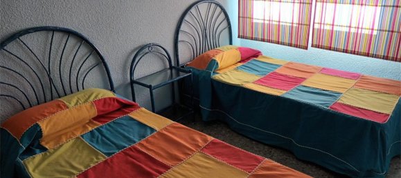 4 bedrooms Apartment in Alicante, Spain No. 158328 9