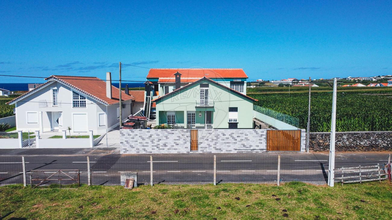 4 غرف نوم منزل في Angra do Heroismo, Portugal رقم 47322