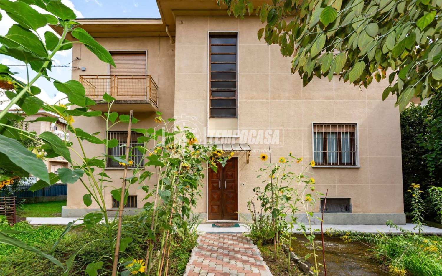 4 bedrooms Villa in San Mauro Torinese, Italy No. 312909