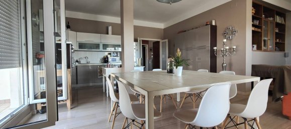 Penthouse T5 em Pesaro, Italy N.º 329915 3