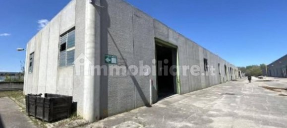 Склад 34110м² в Колоннелла, Италия № 345146 15