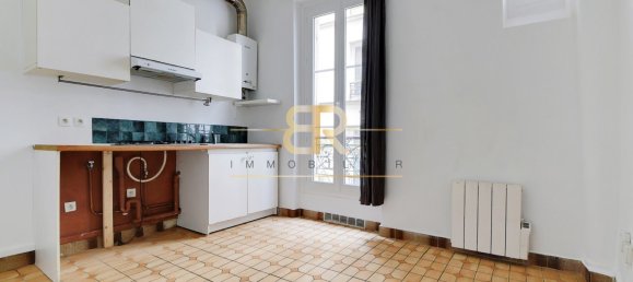 3 rooms Commercial property in Paris, France No. 165483 11