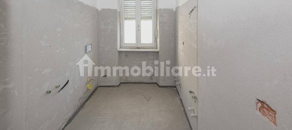 2 bedrooms Apartment in Bricherasio, Italy No. 163445 5