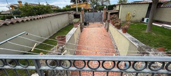 12غرفة شقة في Pomezia, Italy رقم 12623 6