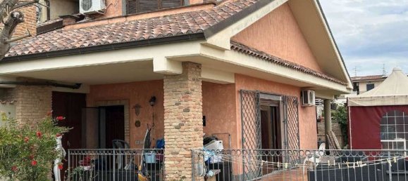 12غرفة شقة في Pomezia, Italy رقم 12623 3