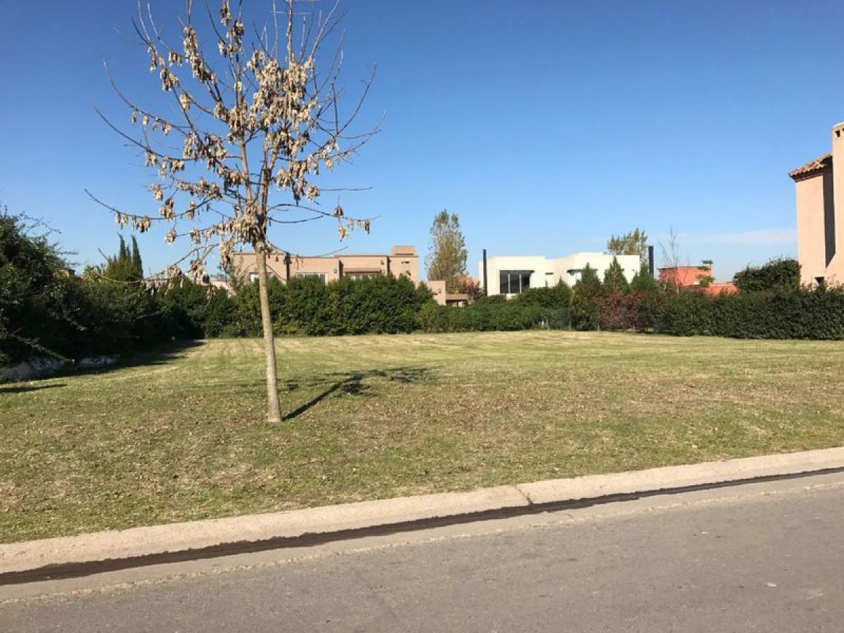  Land in San Miguel, Argentina No. 45306