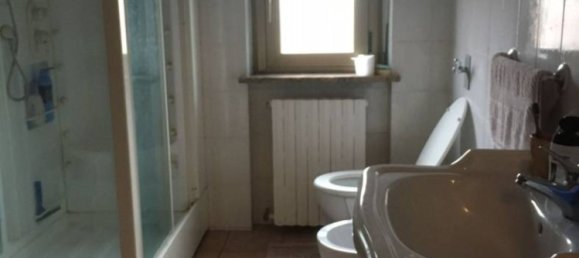 2 bedrooms Villa in Frascarolo, Italy No. 81830 11