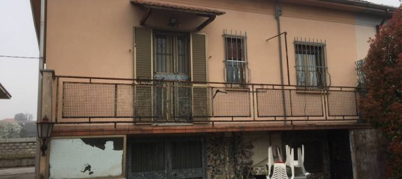 2 bedrooms Villa in Frascarolo, Italy No. 81830 5