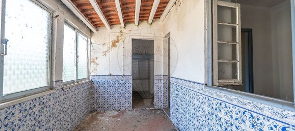 2 bedrooms House in Abrantes, Portugal No. 20513 7