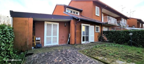 Квартира с 4 комнатами в Аграте Брианца, Италия № 117862 23