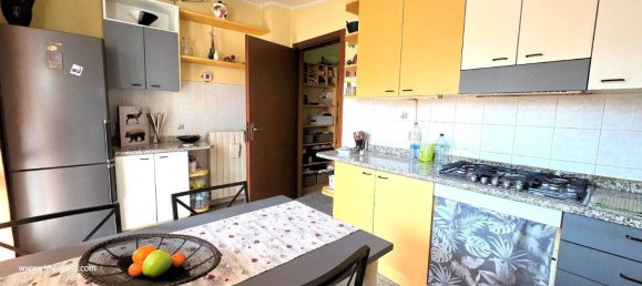 Квартира с 4 комнатами в Аграте Брианца, Италия № 117862 12