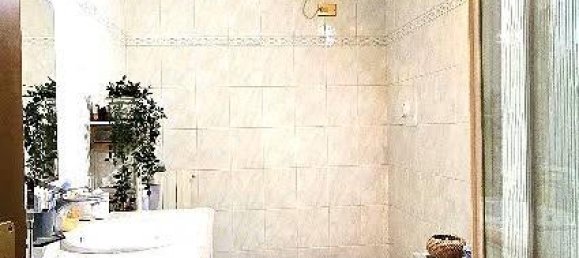 Квартира с 4 комнатами в Аграте Брианца, Италия № 117862 19