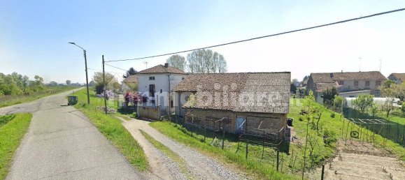 3 Schlafzimmer Haus in Corana, Italy, Nr. 117740 4