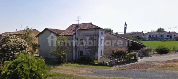 3 Schlafzimmer Haus in Corana, Italy, Nr. 117740 8