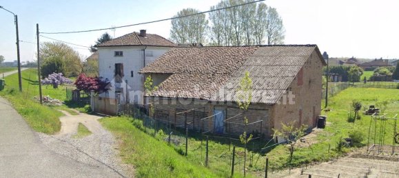 3 Schlafzimmer Haus in Corana, Italy, Nr. 117740 5