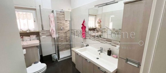 3 bedrooms Apartment in Rome, Italy No. 61223 20