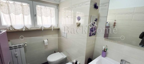 3 bedrooms Apartment in Rome, Italy No. 61223 19