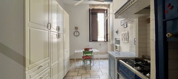 3-salle Appartement à Molfetta, Italy No. 34534 9