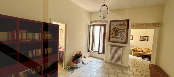 3-salle Appartement à Molfetta, Italy No. 34534 12